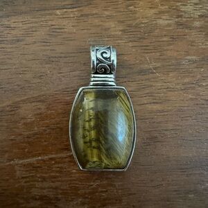 Lia Sophia Tigers Eye stone pendant